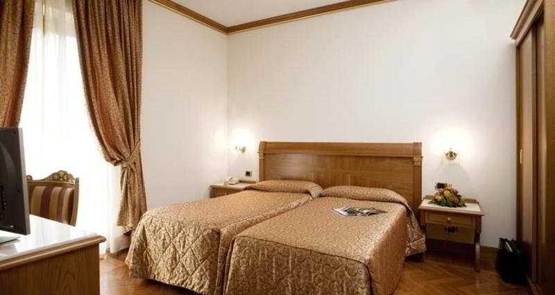 Hotel Marconi Milano Camera foto