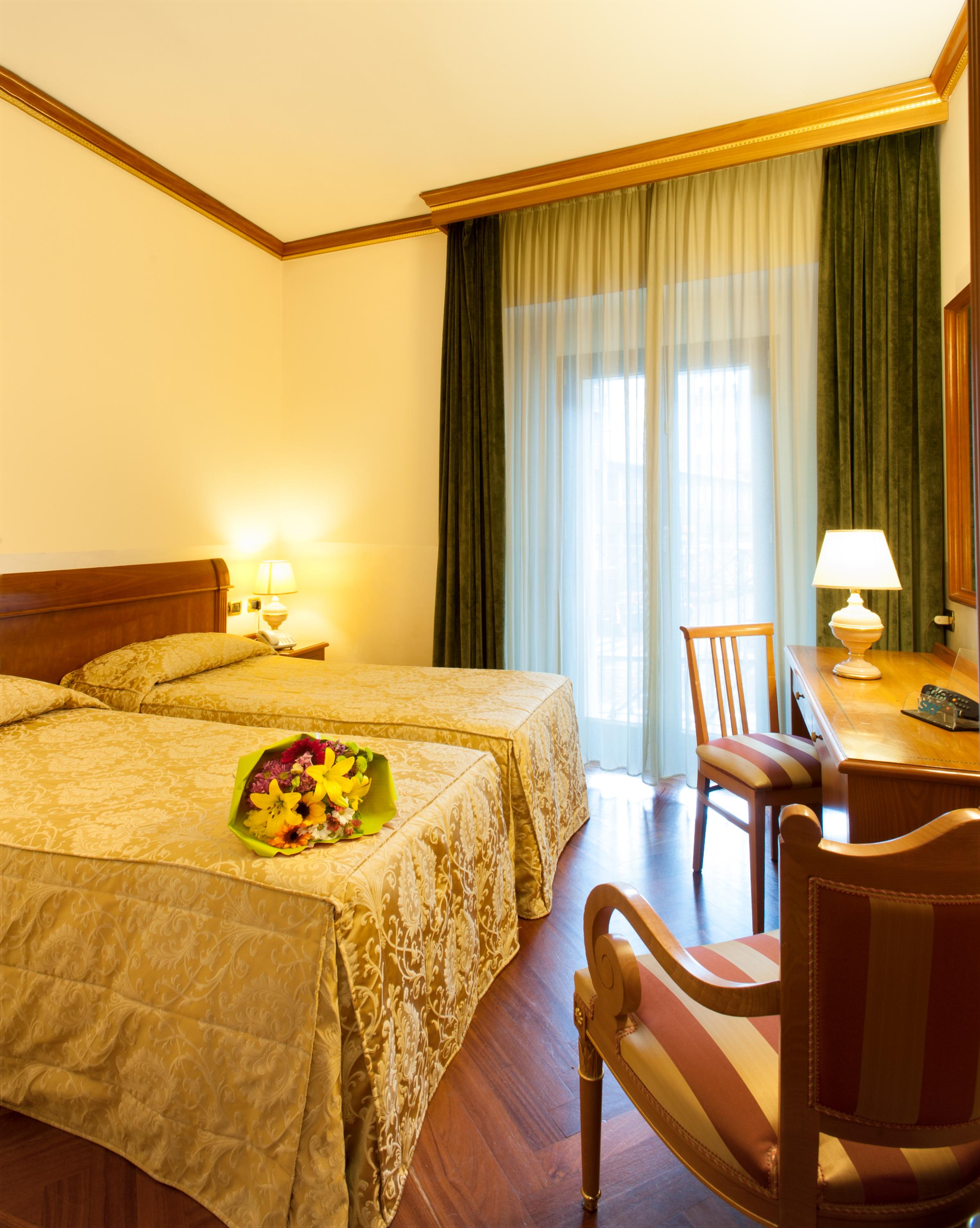 Hotel Marconi Milano Esterno foto
