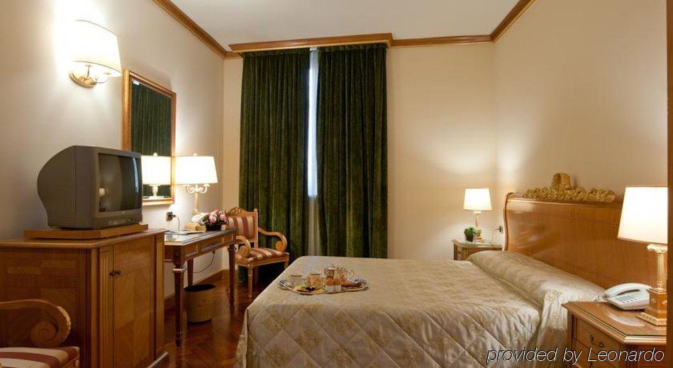 Hotel Marconi Milano Esterno foto